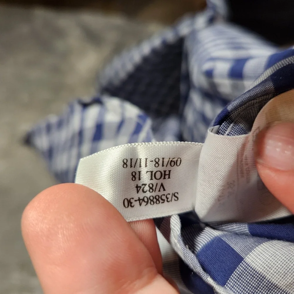 Banana Republic Shirt Men's XL 17-17 1/2 Non Iron‎ Slim Fit Blue Plaid Button Up